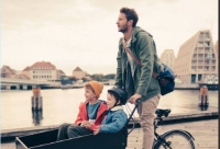 Deutsche Touristen geben laut Visa-Studie im Ausland mehr Geld aus und nutzen zunehmend digitale Zahlungsmethoden.