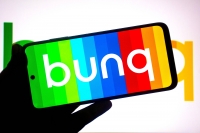 bunq erweitert seine Dienstleistungen für Privatpersonen und Unternehmen.