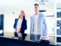 Hotel ohne Kreditkarte buchen (© gettyimages)