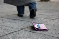 Kreditkarte verlieren (© gettyimages)