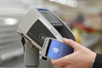 Ab sofort sind kontaktlose Zahlungen bei Aldi Süd möglich. © ALDI SÜD