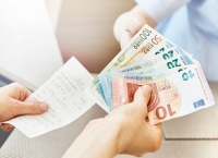 Bargeldauszahlung - Aldi Süd (©ALDI SÜD)