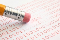 SCHUFA bereinigen  (© gettyimages)