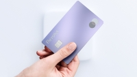 Revolut launcht Lavendelkarte